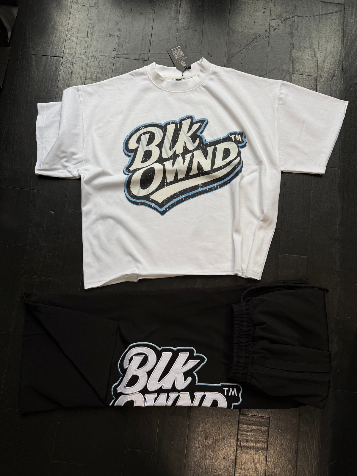 Badge Graphic Tee