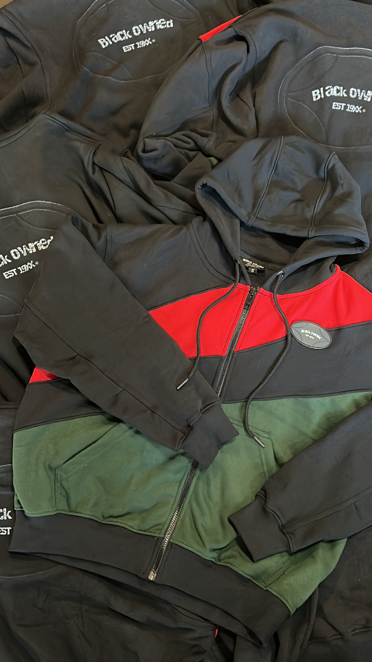 NJIF Zip Jacket (Blk/Red/Green)